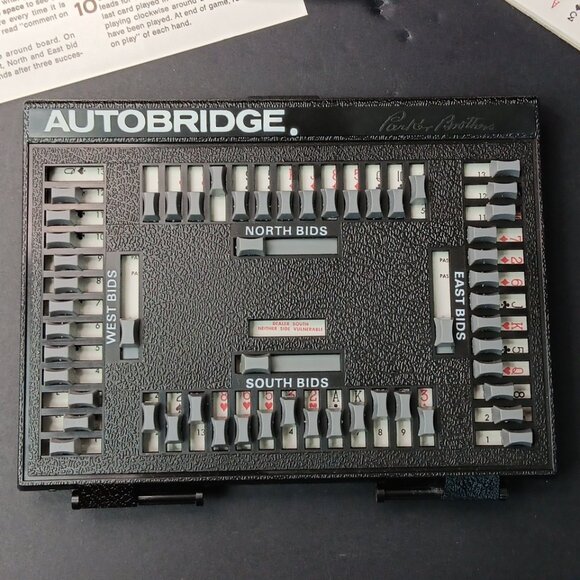 Vintage Autobridge Solo Bridge-Playing Game Handheld Parker Brothers EUC USA - Picture 1 of 12